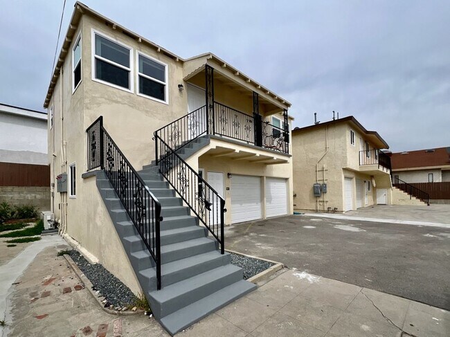 Foto del edificio - 1321 1/2 Normandie Avenue