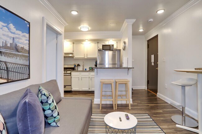 Foto del edificio - 1817 John F. Kennedy Blvd