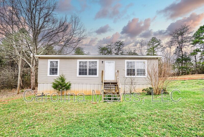 Photo - 210 Frontier Drive