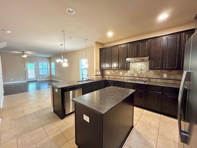 Foto del edificio - Beautiful 4 bd 3 ba Home in Stillwater Ranch!