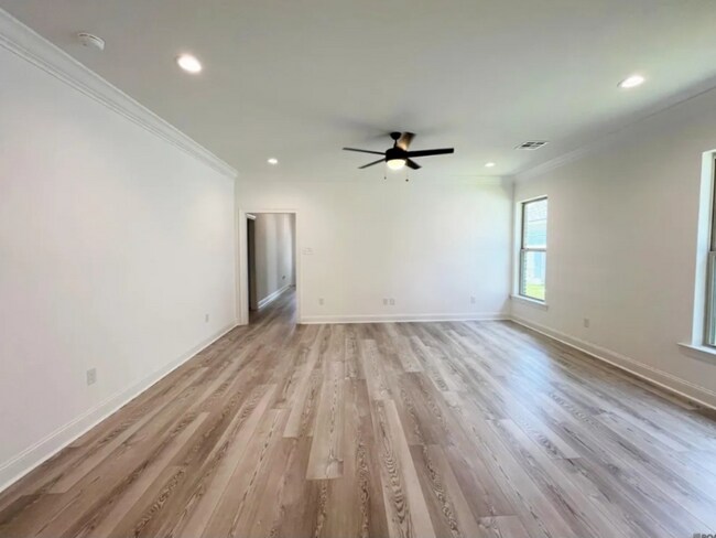 Foto del edificio - 13132 Hawk Creek St