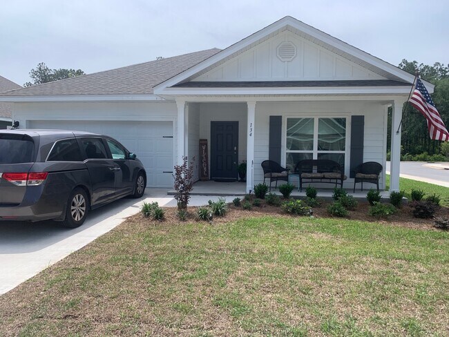 Foto del edificio - 134 Southern Pines Rd