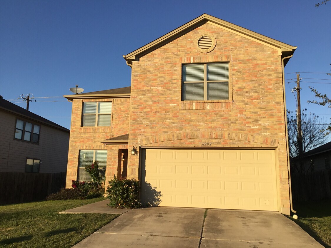6202 Roseborough Drive House Rental in Austin, TX