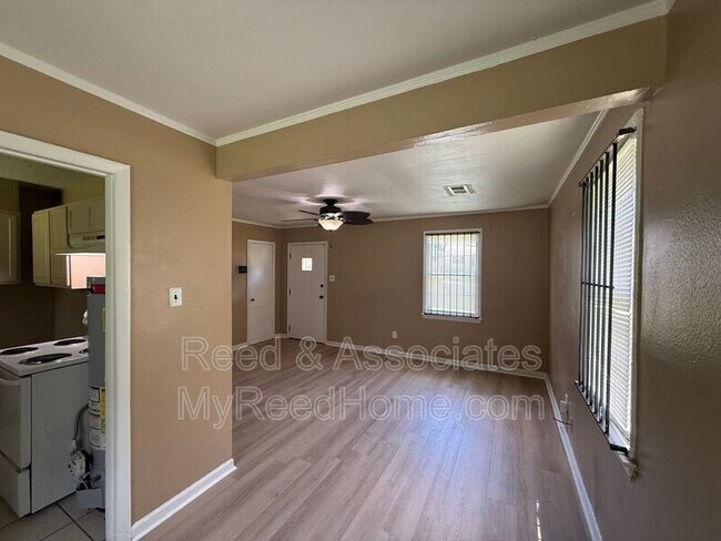 Foto del edificio - 3209 Winslow Rd