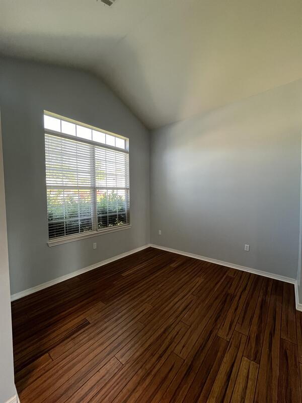 Foto del edificio - 406 Peoria Boulevard