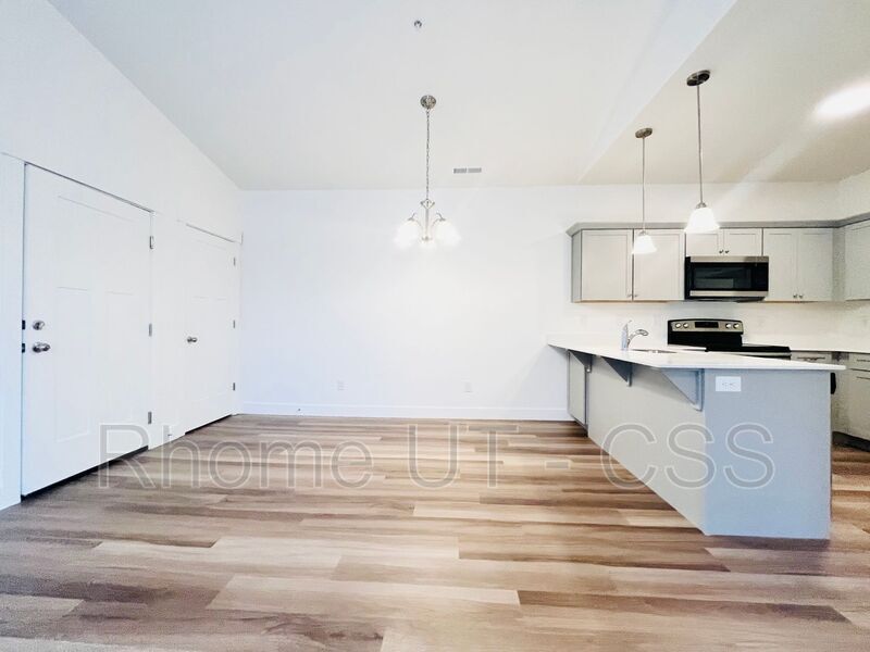 1423 N 3830 W Unit B302, Lehi, UT 84043 Condo for Rent in Lehi, UT