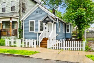 Building Photo - 117 Fillmore St