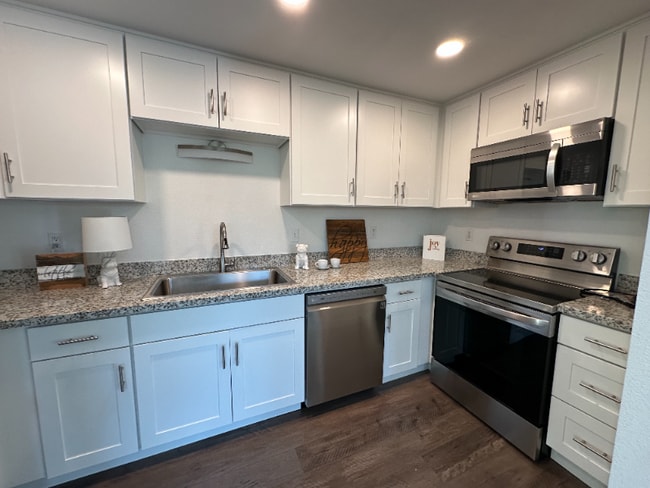 Building Photo - 4502 15th Ave SE