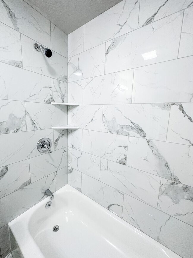 Foto del edificio - Updated 2bed/1bath in the heart of Midwest City