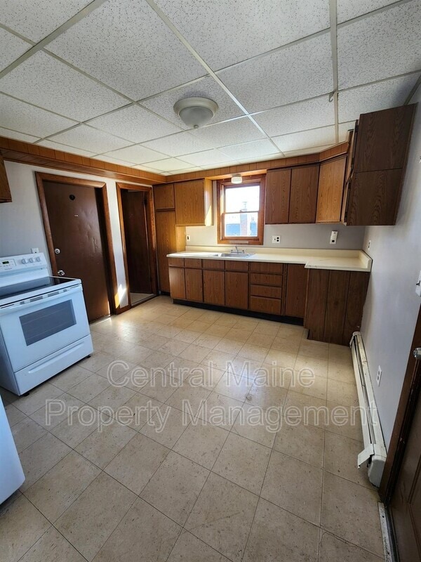 Building Photo - 15 Nomar Ct