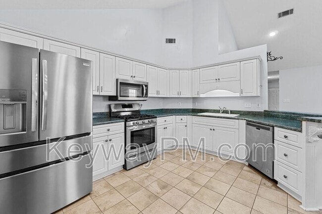 Foto del edificio - 4794 Orchard Hill Dr