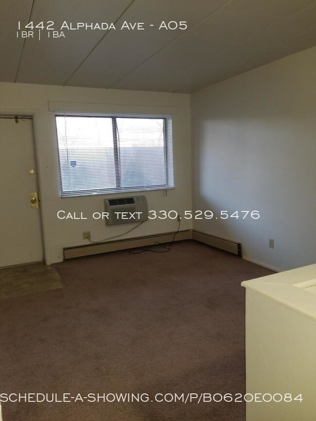 Building Photo - 1 bedroom in Akron OH 44310