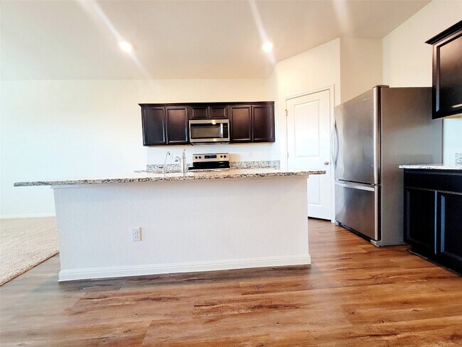 Building Photo - 14413 Shooter McGavin Dr