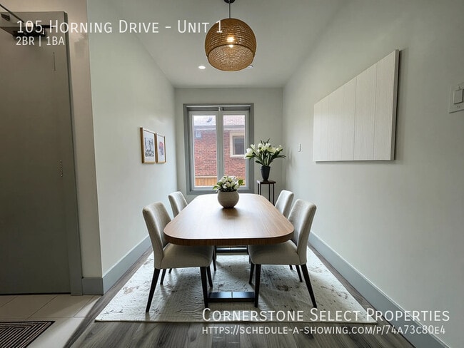 Building Photo - All Inclusive Upper Mountain Suite