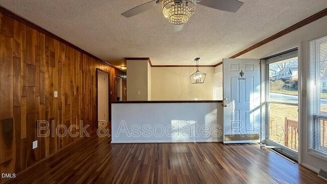 Building Photo - 1266 Dovershire Pl