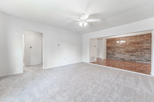 Foto del edificio - 100 Walnut St