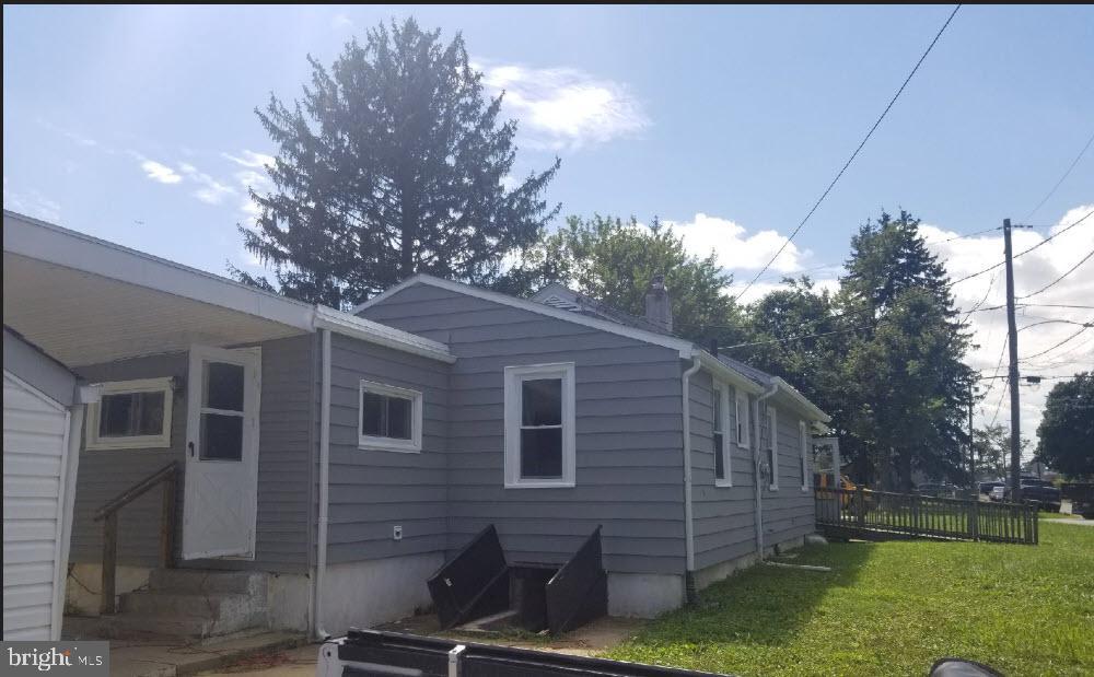 1001 Crystle Rd, Aston, PA 19014 House for Rent in Aston, PA