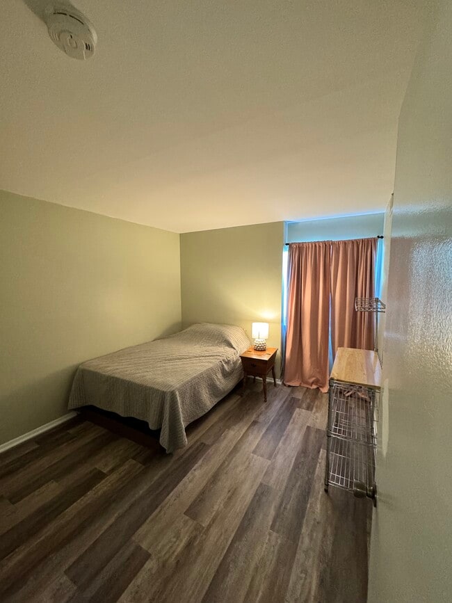 Foto del edificio - 10118 Little Pond Pl