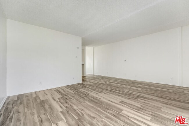 Foto del edificio - 1140 N Clark St