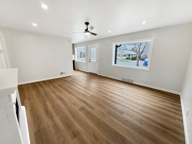 Foto del edificio - Updated Boise North End Home with Private Balcony, Garage & Easy Access to Trails and Dining