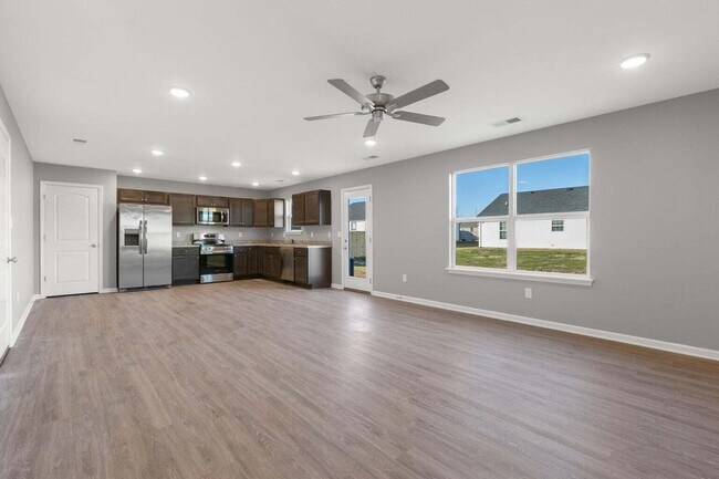 Foto del edificio - 6056 Arbor Wds Wy