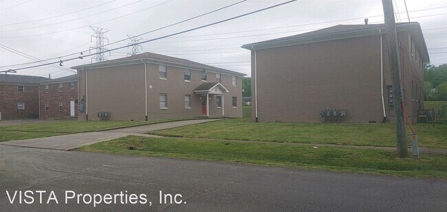 Building Photo - 4911 Saddlebrook Ln