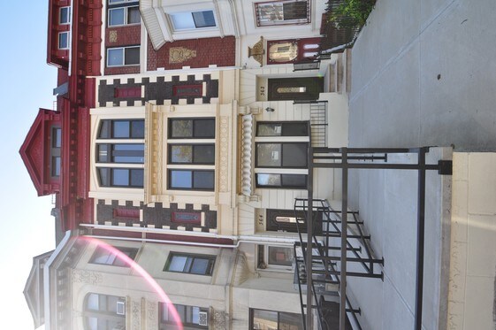 Building Photo - 362-364 Parkside Ave