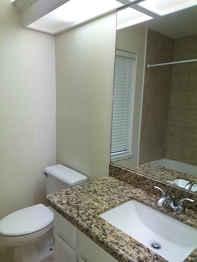 Foto del edificio - 7508 N 22nd St