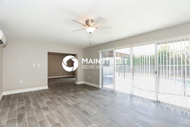 Foto del edificio - 4 Bedroom Pet-Friendly Home in Coral Springs, FL with Main Street Renewal