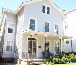 Building Photo - 34 Cottage St