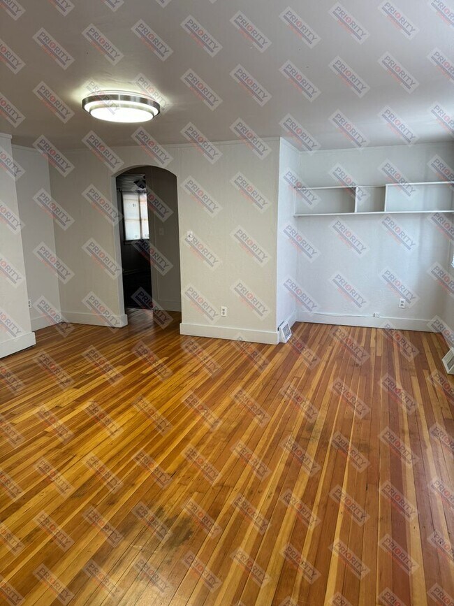 Foto del edificio - 2 bedroom, 1 bath, 792 sqft single-family ...