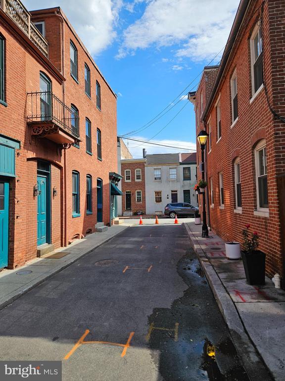 Foto del edificio - 801 S Bethel St