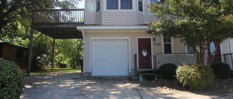 Foto del edificio - 1270 Hillcrest Dr