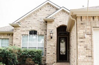 Building Photo - 107 Fred Couples Dr