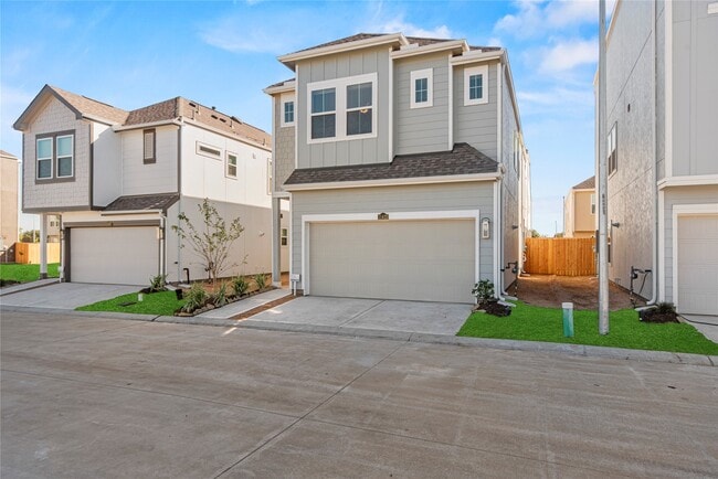 Building Photo - 11423 Blossom Sq St