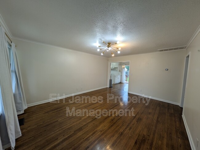 Foto del edificio - 3503 E 30th Pl