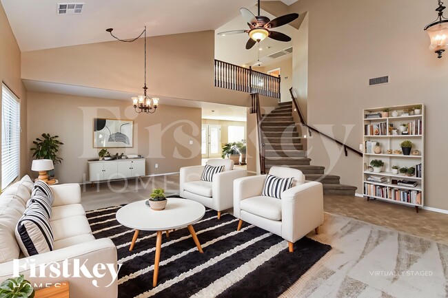 Building Photo - 2403 W Quick Draw Way