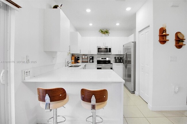 Foto del edificio - 2873 SE 24th Ave