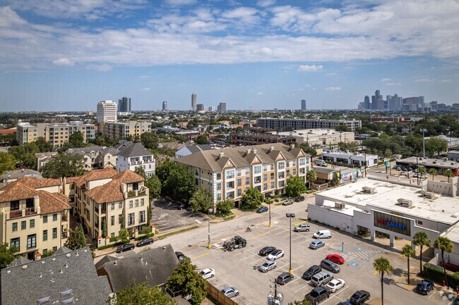 Foto aérea - Kipling Condominiums