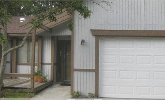 Building Photo - 8418 Bottlebrush Ct