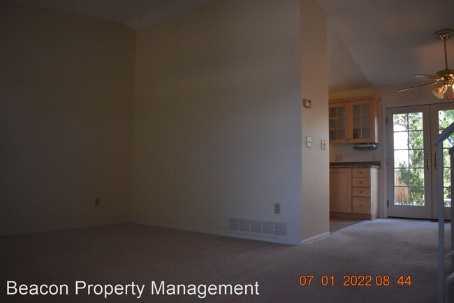 Foto del edificio - 3 br, 1 bath House - 8867 W. Toller Ave