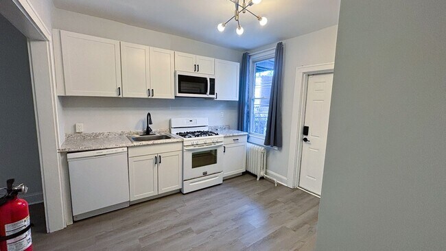 Building Photo - 2712 Beryl Ave