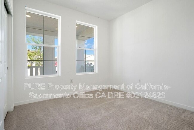 Foto del edificio - 273 Cask Dr