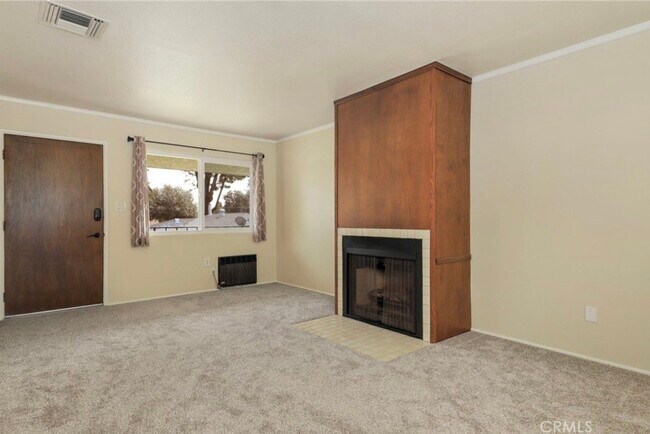 Building Photo - 4361 N Bellflower Blvd