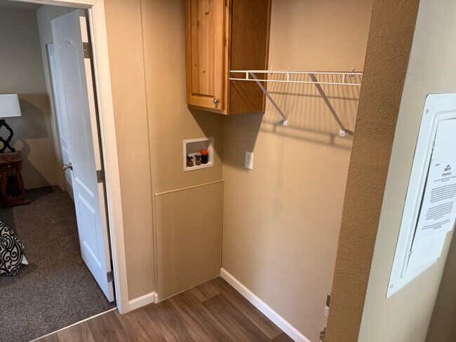 Foto del edificio - 727 A St