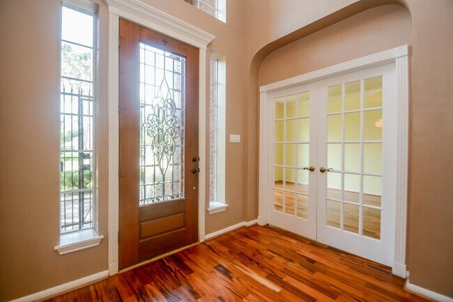 Building Photo - 31 Berry Blossom Dr