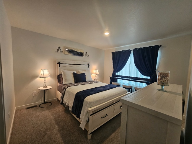 Photo - 500 S Denver Ave Townhome