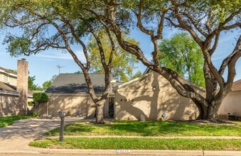 Building Photo - 6030 Gallant Forest Dr