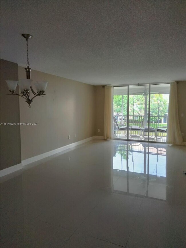 Building Photo - 7426 Trent Dr