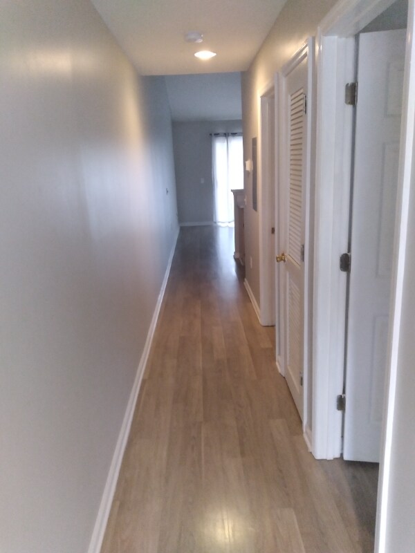 Foto del edificio - 448 Red River Ct